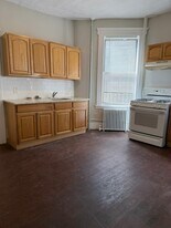 13 N Bond St in Mount Vernon, NY - Building Photo