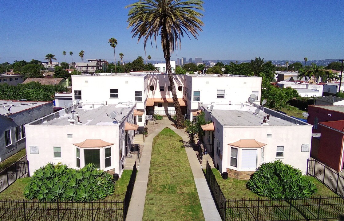 1935 1/4 Carmona Ave in Los Angeles, CA - Building Photo