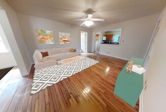 1502 Mayhew St in Tallahassee, FL - Building Photo - Building Photo