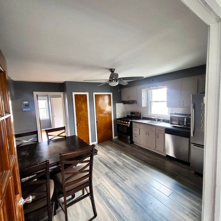 340 N 4th Ave in Hawthorne, NJ - Building Photo