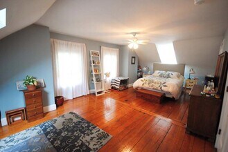 28 Green St, Unit 2 in Boston, MA - Building Photo - Building Photo