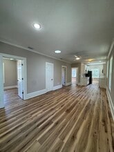 708 Davis St in Daytona Beach, FL - Building Photo - Building Photo