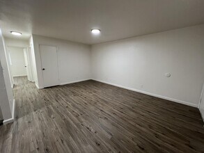 2950 Lanning Ave, Unit D in Redding, CA - Building Photo - Building Photo