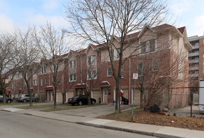 96-138 Elgin St
