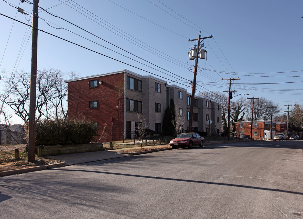 851 Yuma St SE in Washington, DC - Building Photo