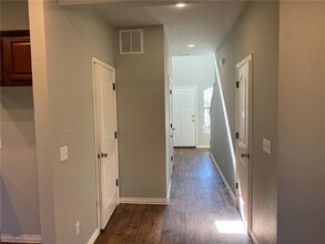 19407 32nd Ave NW in Stanwood, WA - Building Photo - Building Photo