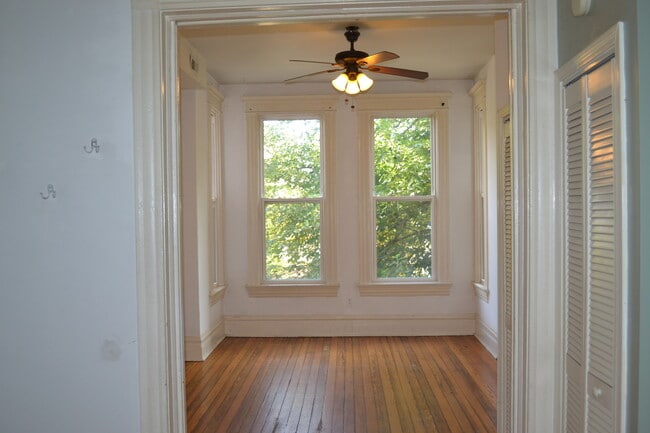 1448 N Maplewood Ave in Chicago, IL - Building Photo - Building Photo