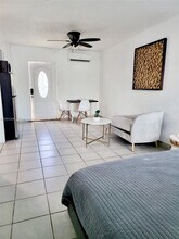 3405 W Lake Pl in Miramar, FL - Building Photo - Building Photo