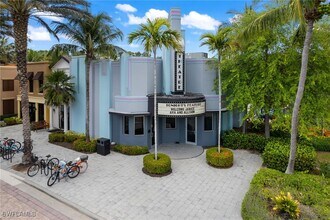 9072 Rialto St in Naples, FL - Building Photo - Building Photo