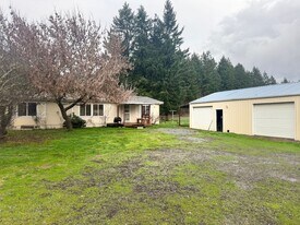 35115 30th Ave S in Roy, WA - Building Photo