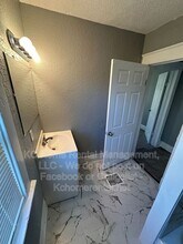 2002 E 35th St in Kansas City, MO - Building Photo - Building Photo