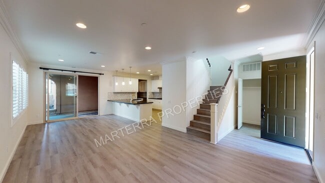 32 Canoe in Irvine, CA - Building Photo - Building Photo