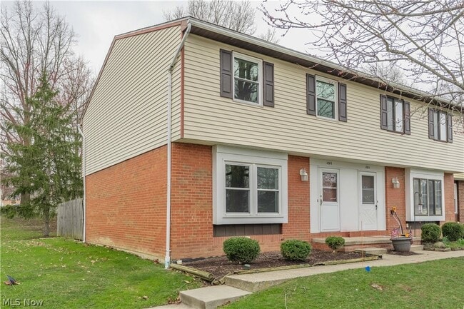 4599 Cox Dr in Stow, OH - Building Photo - Building Photo