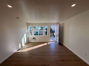 1447 Linden Ave in Long Beach, CA - Building Photo - Building Photo