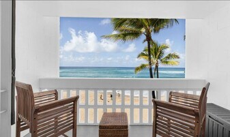 84-965 Farrington Hwy, Unit 403 in Waianae, HI - Building Photo
