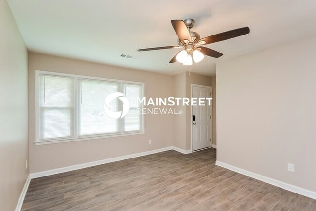 1534 Flicker Rd in Jonesboro, GA - Building Photo - Building Photo