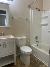 2460 Niskey Lake Rd SW, Unit Apt 002 in Atlanta, GA - Building Photo - Building Photo