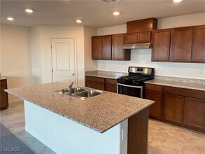 5358 Pico Viejo St in Las Vegas, NV - Building Photo - Building Photo