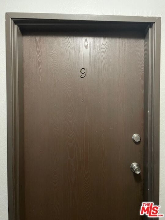 545 S Manhattan Pl in Los Angeles, CA - Building Photo - Building Photo