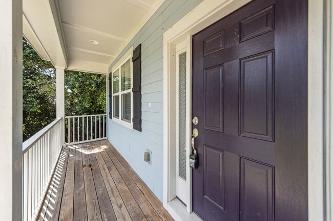 973 Dills Bluff Rd in Charleston, SC - Building Photo - Building Photo