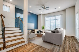 1508 Beall St in Houston, TX - Building Photo - Building Photo