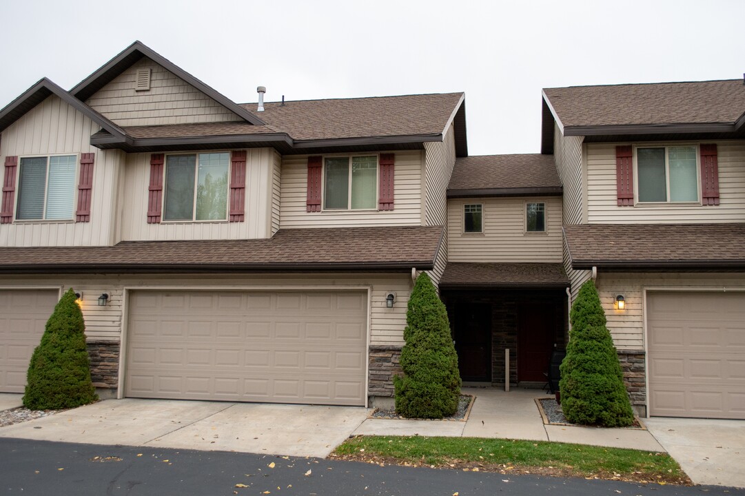 26 Fairway Ln in Logan, UT - Foto de edificio