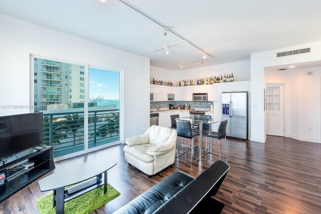 234 NE 3rd St, Unit 1502 in Miami, FL - Foto de edificio - Building Photo