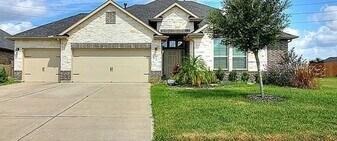 9111 Turnbull Ln in Rosenberg, TX - Building Photo