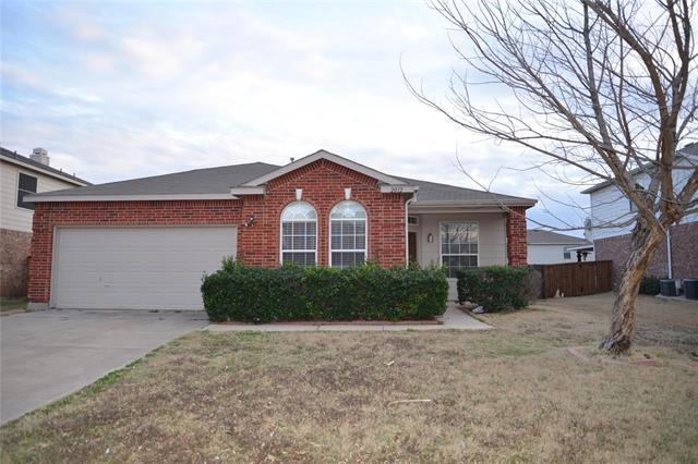 2012 Bayberry Dr in Little Elm, TX - Building Photo