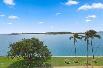 2442 Fisher Island Dr in Miami Beach, FL - Building Photo - Building Photo
