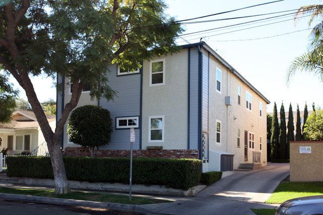 525 Tremont Ave in Long Beach, CA - Building Photo - Building Photo