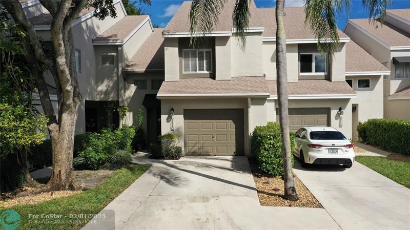 6773 Boca Pines Trail in Boca Raton, FL - Building Photo