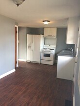 1204 W Springfield Ave in Champaign, IL - Building Photo - Building Photo