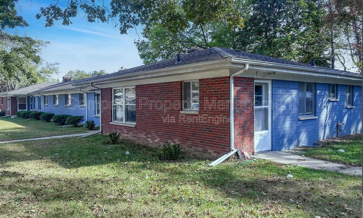 2830 S Burdick St in Kalamazoo, MI - Building Photo