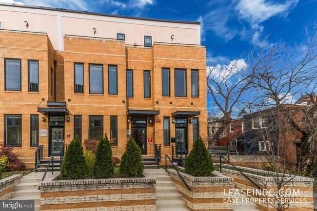 property at 151 V St NW