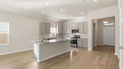 3918 Sugardale St in Baytown, TX - Foto de edificio - Building Photo