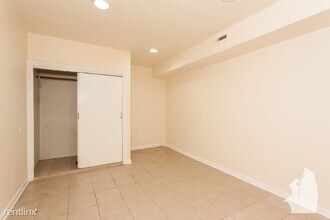 1944 N Bissell St-Unit -G, in Chicago, IL - Building Photo - Building Photo