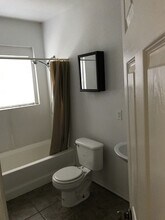 2018 16th St in Lubbock, TX - Building Photo - Building Photo