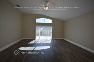17652 Nathans Dr in Tampa, FL - Building Photo - Building Photo