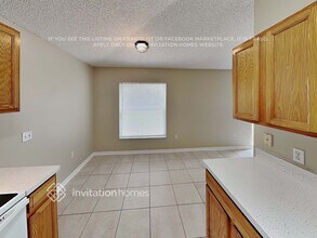 3229 Noah St in Deltona, FL - Foto de edificio - Building Photo