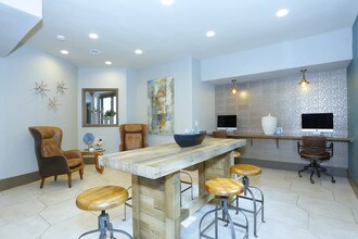 Sunstone in Las Vegas, NV - Foto de edificio - Interior Photo