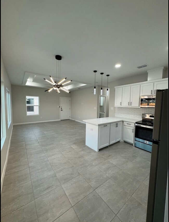 3524 S Dominique Dr, Unit 3 in Pharr, TX - Foto de edificio - Building Photo