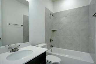 7134 Aster Dr in Venus, TX - Building Photo - Building Photo