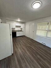 11413 Delmar Cir in Kansas City, MO - Building Photo - Building Photo