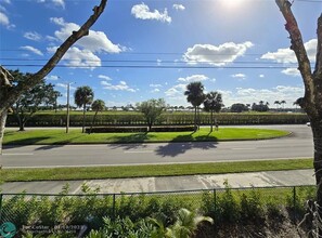 1715 Village Blvd in West Palm Beach, FL - Building Photo - Building Photo