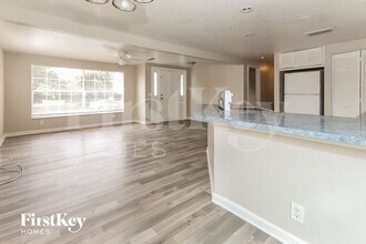 5371 Washington Rd in Delray Beach, FL - Building Photo - Building Photo
