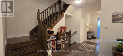 45 Greenwood Dr in Angus, ON - Building Photo - Building Photo