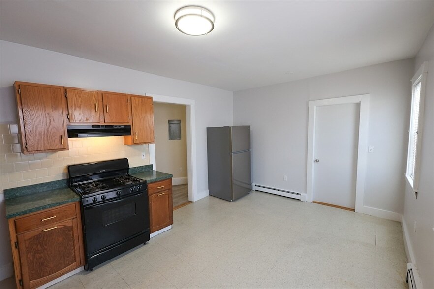 30 Millet St in Boston, MA - Building Photo