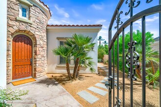 76158 Via Montelena in Indian Wells, CA - Building Photo - Building Photo