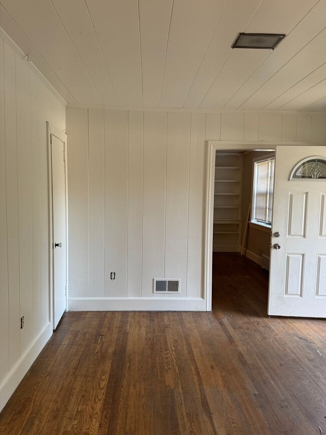 property at 2408 Augusta St